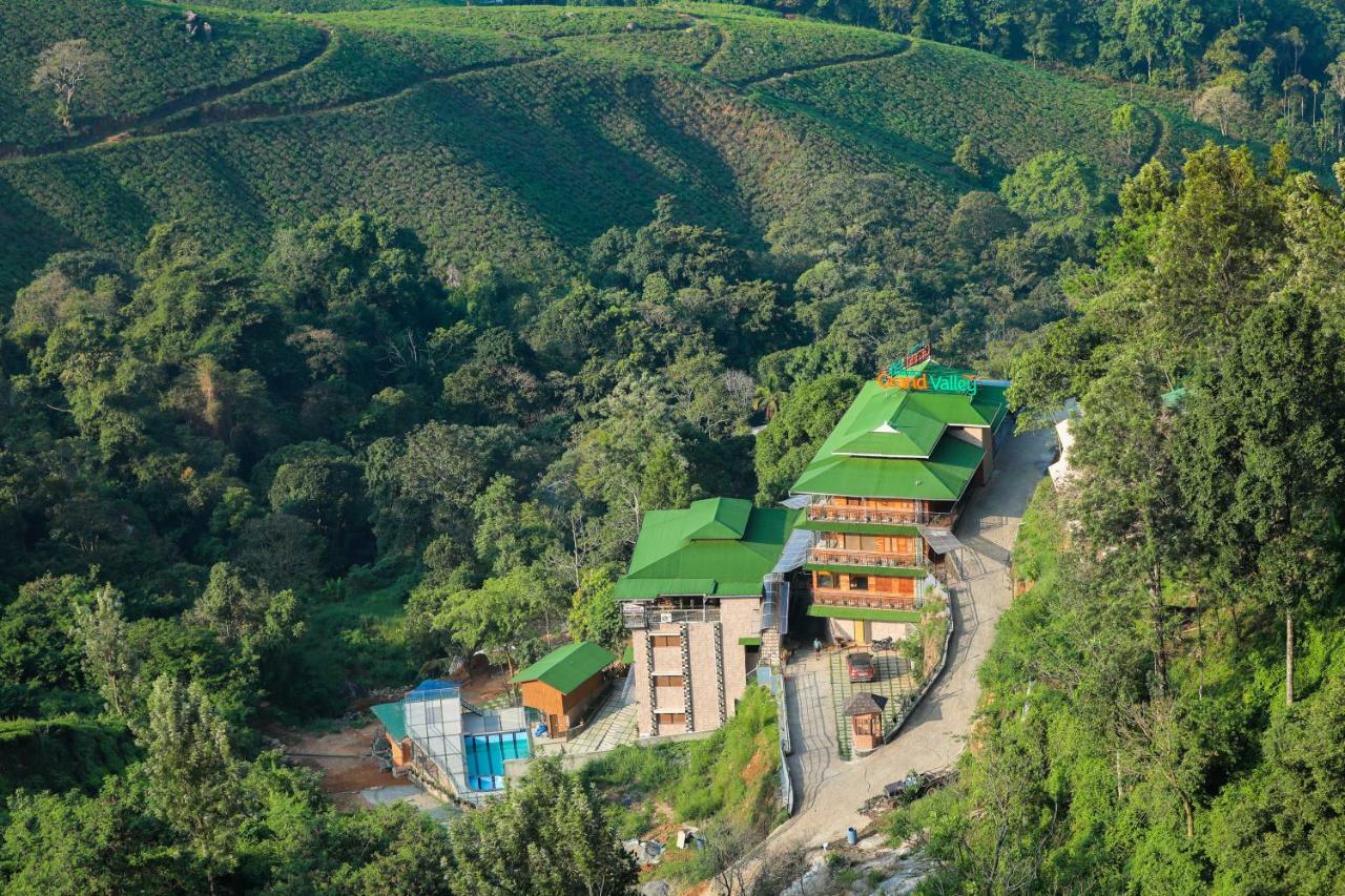 Grand Valley Resort Anachal Екстер'єр фото
